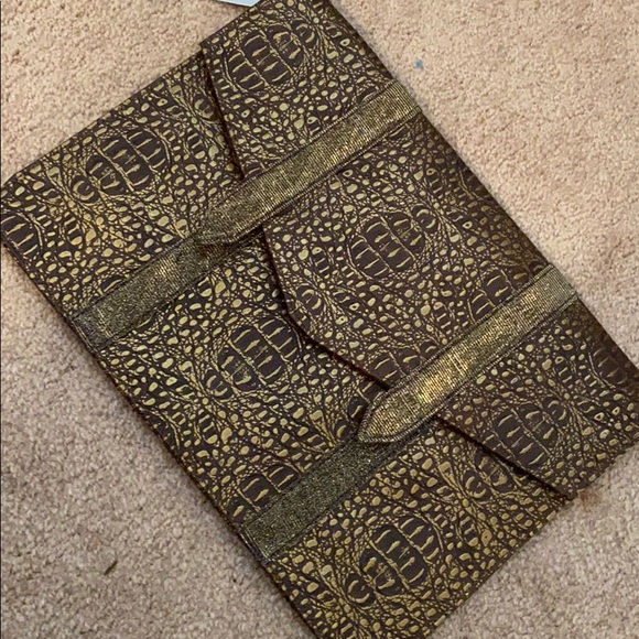 Big brown clutch straps R shimmery gold/purple NWT - Picture 5 of 5